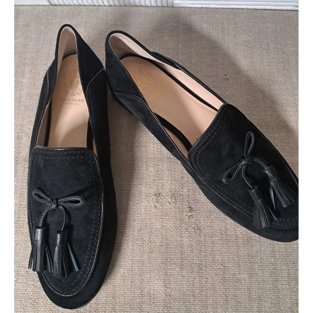 Cole‎ Haan Pinch Loafers Size 8.5 Black Suede  Tassel Slip-On Foldable Back